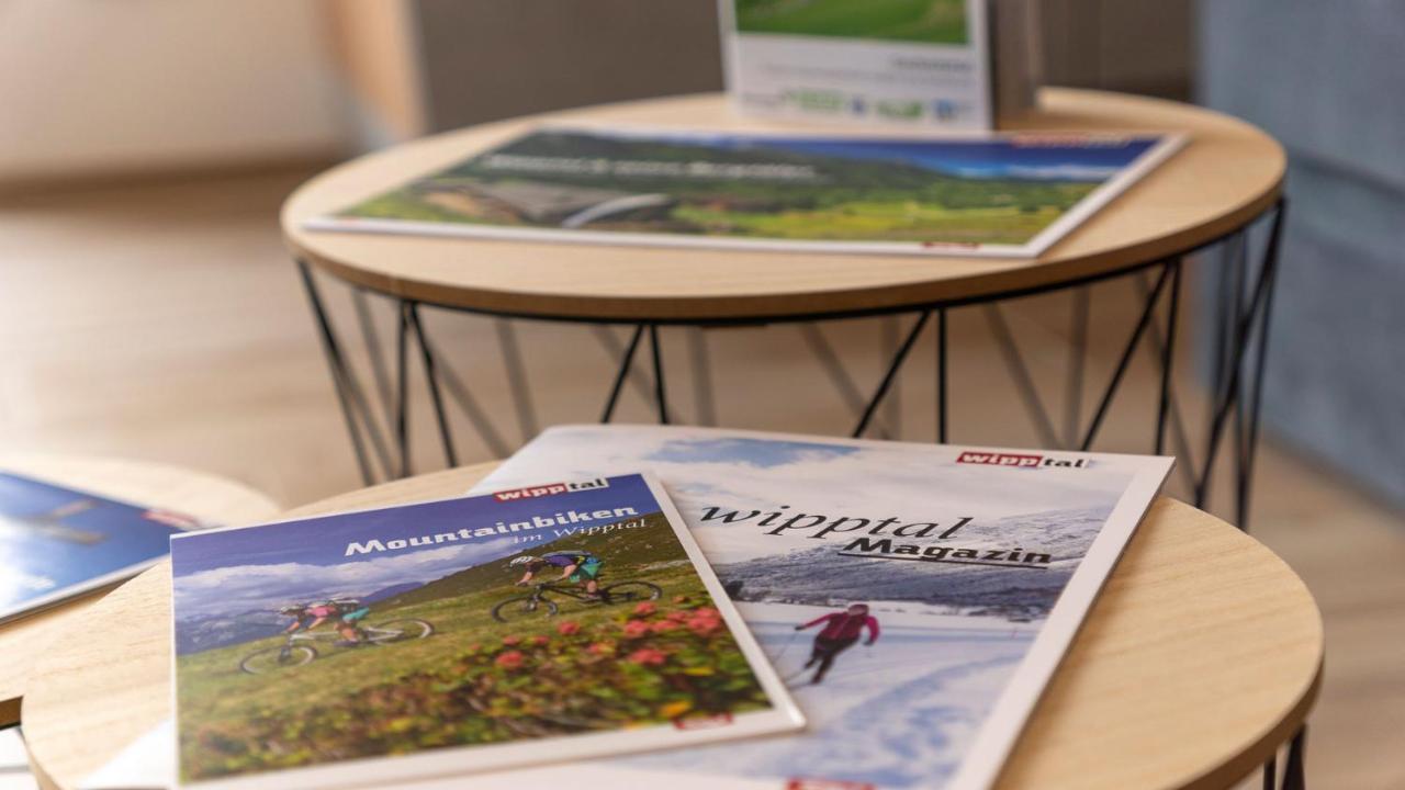 Stuwip Alps Appartements Adlerhorst Тринс Екстер'єр фото